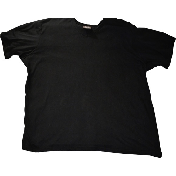 Men’s 2X GLB men’s plain black tee shirt. Nice like new! Gold Label Brand top - Picture 5 of 10